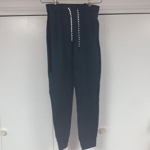 American Eagle Joggers